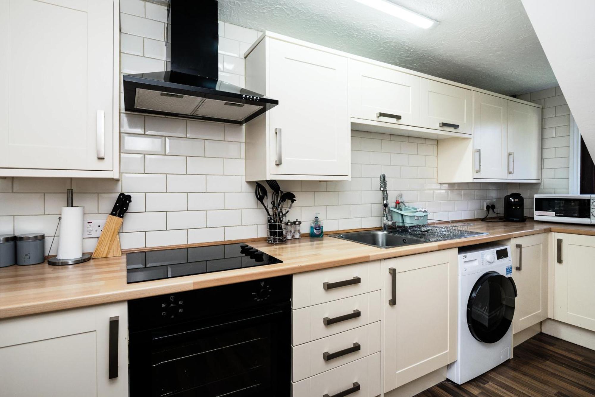 Country Cottage 2Br With Hot Tub And Tennis Court Chiddingly Екстериор снимка