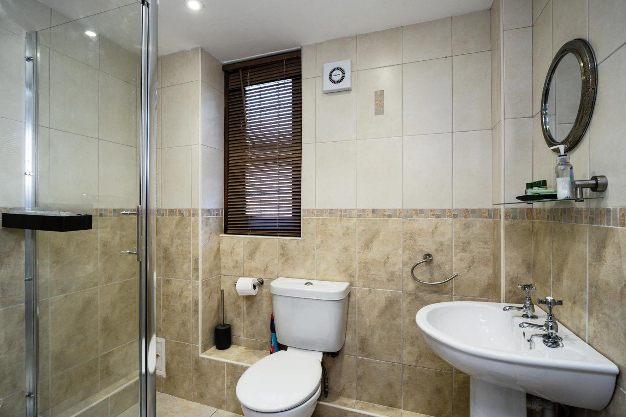 Country Cottage 2Br With Hot Tub And Tennis Court Chiddingly Екстериор снимка